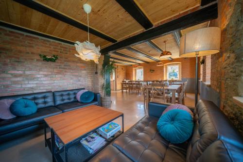 Χώρος καθιστικού στο Dom w Domu - Izera Glamping