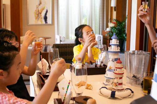 Nápoje v ubytování Shangri-La Sanya