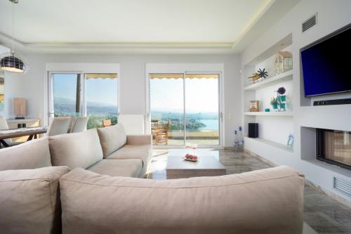 Rooftop Jacuzzi Apartment