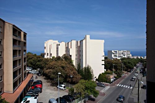 Foto Offre Spécial Bastia Proche Centre Parking 6