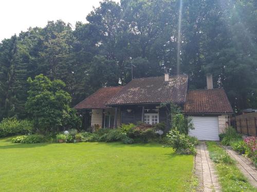 Un jardín fuera de vila zelenac
