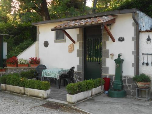 B&B La Querciaにある庭