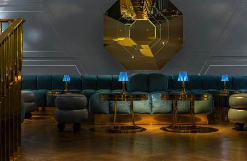 Sea Containers London Image