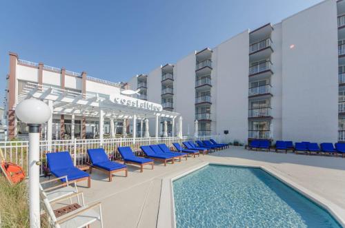 Bazén v ubytování ICONA Diamond Beach nebo v jeho okolí