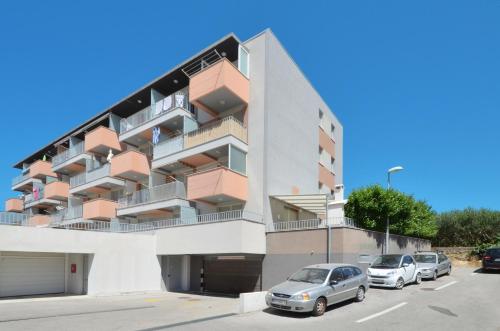 Apartment Luka