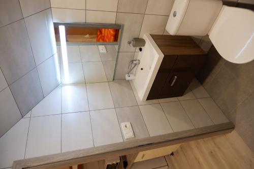Ένα μπάνιο στο Apartments Habert
