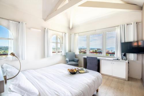 Η κουζίνα ή μικρή κουζίνα στο Hotel Itsas Mendia