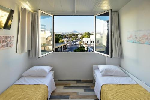 Foto da galeria de Museum loft apartment, with city view. em Heraclião