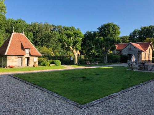 Galeriebild der Unterkunft Manoir de l'Aumônerie in Saint-Martin-de-Boscherville