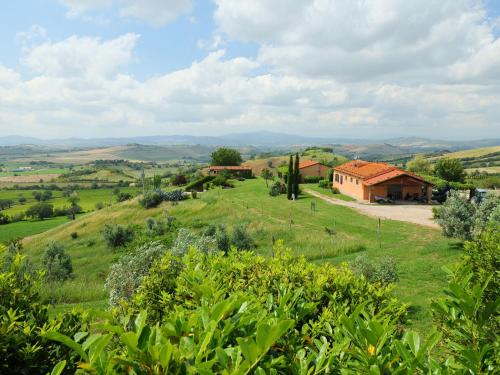 a view of a farm with a house on a hill at Holiday Home Casa dell'Orto by Interhome in Case Bardi