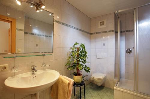 Et badeværelse på Landhaus Heim