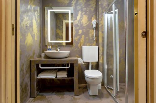 Hotel Conterie Image