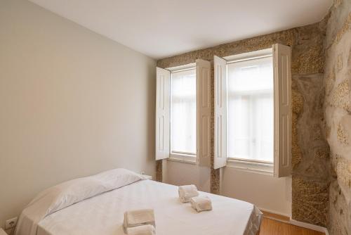 ZD Moreira Flats A By PortoProperties4You
