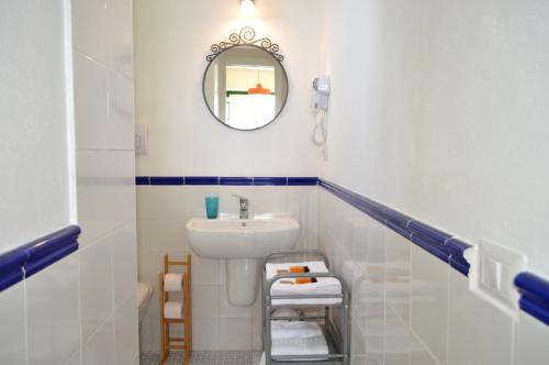 A bathroom at Orizzonte Relais
