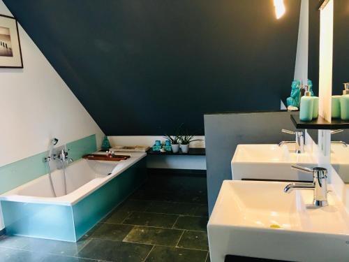 Koupelna v ubytování Apartment Urlaubsrausch am Möhnesee