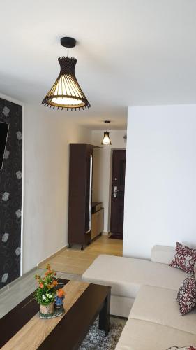 Postel nebo postele na pokoji v ubytování Apartament Razvan