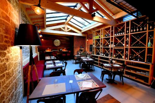 Restaurant ou autre lieu de restauration dans l'établissement Libourne Hyper Centre à deux pas de Saint Emilion