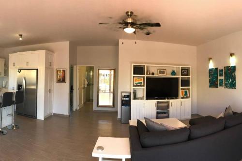 1A - Casa Un Amor, Cerritos Beach, Pescadero, Baja Sur