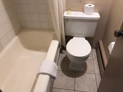 Ένα μπάνιο στο Travellers Inn