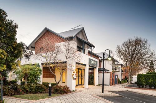 Quest Bunbury, Bunbury (updated prices 2025)
