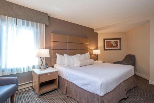 Best Western Premier Chateau Granville Hotel & Suites & Conference Centre Image