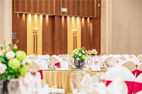 Φωτογραφία από το άλμπουμ του Howard Johnson New District Plaza ZiYang σε Ziyang
