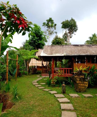 Κήπος έξω από το Tetebatu Sama Sama Bungalows