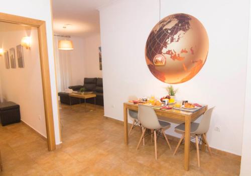 Living Valencia Apartments - Merced, Valencia – Precios ...