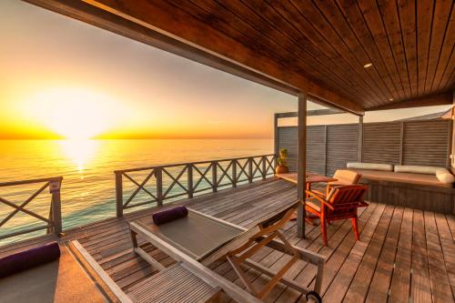 Komandoo Island Resort & Spa, Komandoo – Updated 2022 Prices