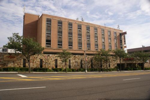 Adria Hotel and Conference Center Image