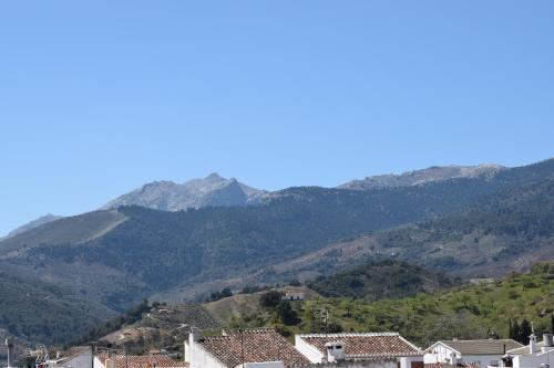 Ein allgemeiner Bergblick oder ein Berglick von der Ferienwohnung aus