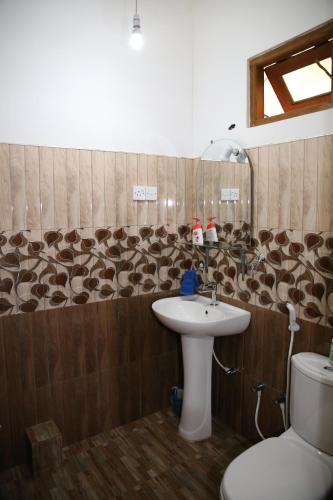 Phòng tắm tại Secret Nest Homestay