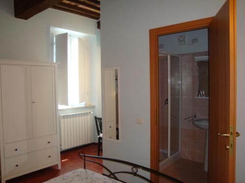 A bathroom at Bed & Breakfast Lucca Fora