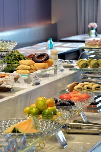 Jídlo v hotelu nebo okolí