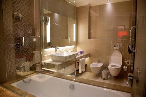 Koupelna v ubytování Hilton Amman