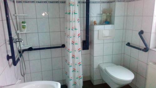 Ett badrum på Kleines Apartement zwischen Ega und Messe Erfurt