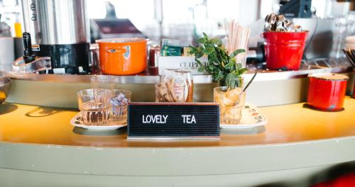 Фотография из галереи Volkshotel в Амстердаме