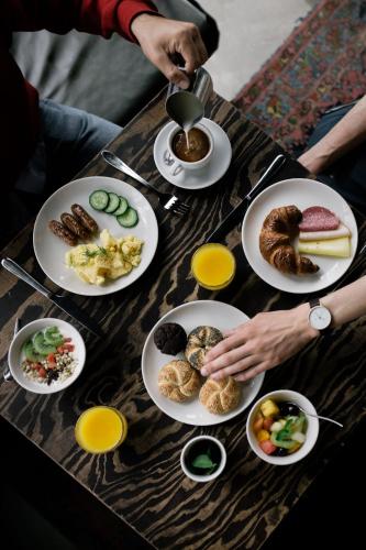 Еда / где поесть недалеко от отеля