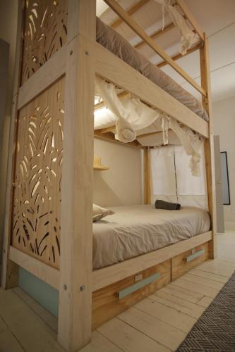MOY Guesthouse & Backpackersにあるベッド