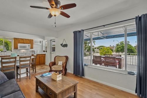 Gallery image of 4145 By The Sea Inn & Suites in Fort Lauderdale