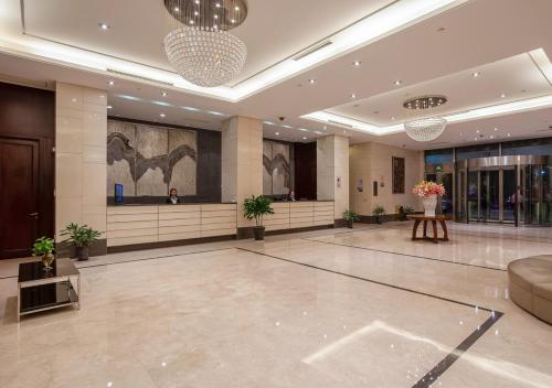 Vstupní hala nebo recepce v ubytování CYTS Eastern Jiading Hotel Shanghai - Original CYTS GreenTree Eastern International Hotel