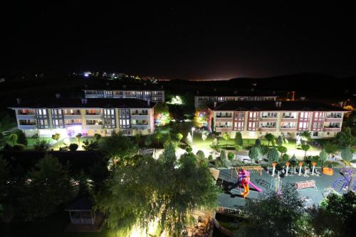 Πισίνα στο ή κοντά στο Basaranlar Thermal Otel