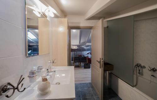 Vida Residential Apartments tesisinde bir banyo