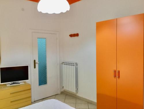 TV a/nebo společenská místnost v ubytování Casa Eleonora
