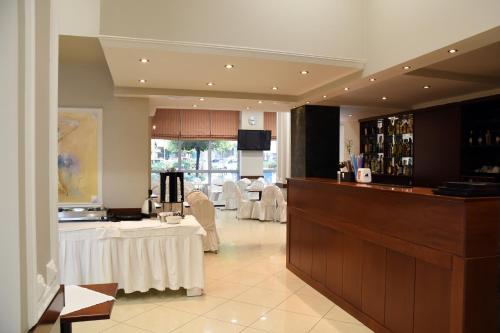 Gallery image of Hotel Achillion in Larisa