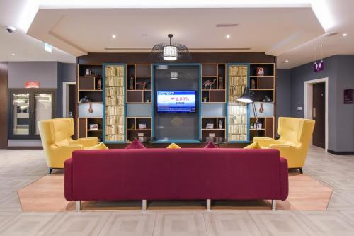 Premier Inn Dubai International Airport Image
