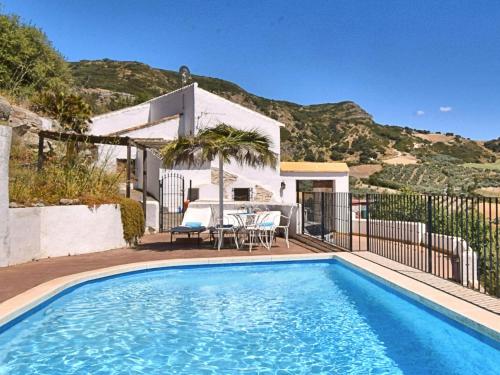 Cozy Cottage in Los Nogales with Swimming Pool, La Joya ...