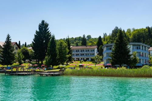 Gallery image of Strandhotel Schabus in Velden am Wörthersee