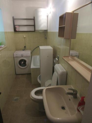 Ένα μπάνιο στο Apartment Kalavojna