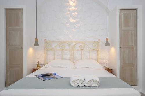 Postel nebo postele na pokoji v ubytování Valena Mare Suites & Apartments